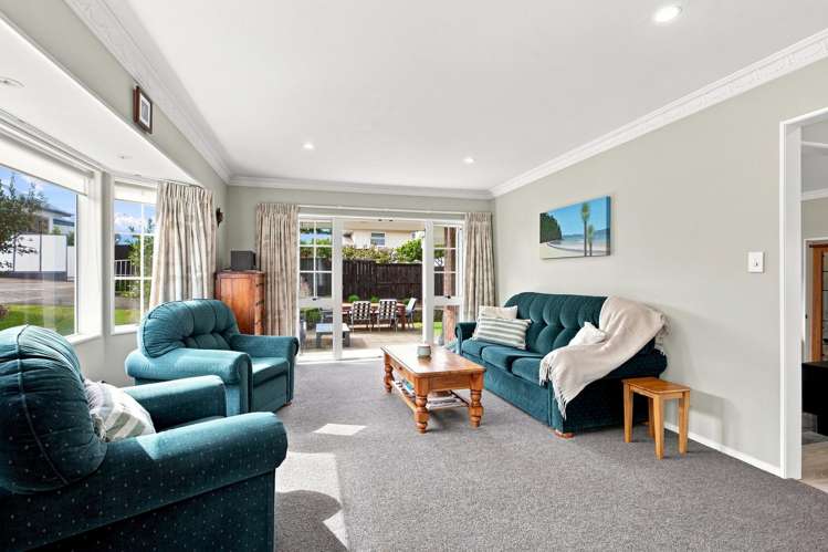 12 Smiths Road Matua_11