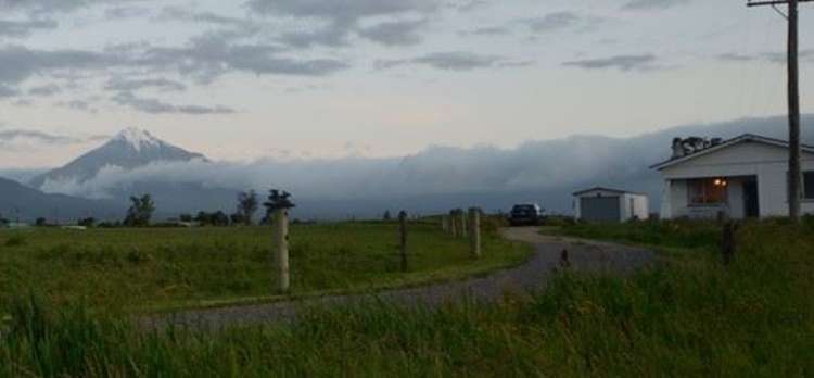 7506 South Road Okato_27