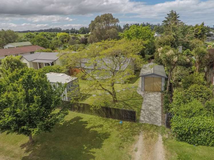 10 High Street Sefton_18