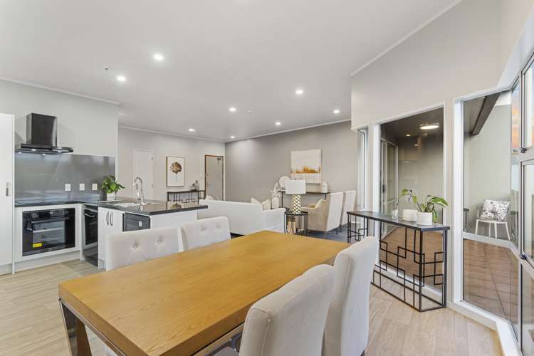 4/66 Glenmall Place Glen Eden_6