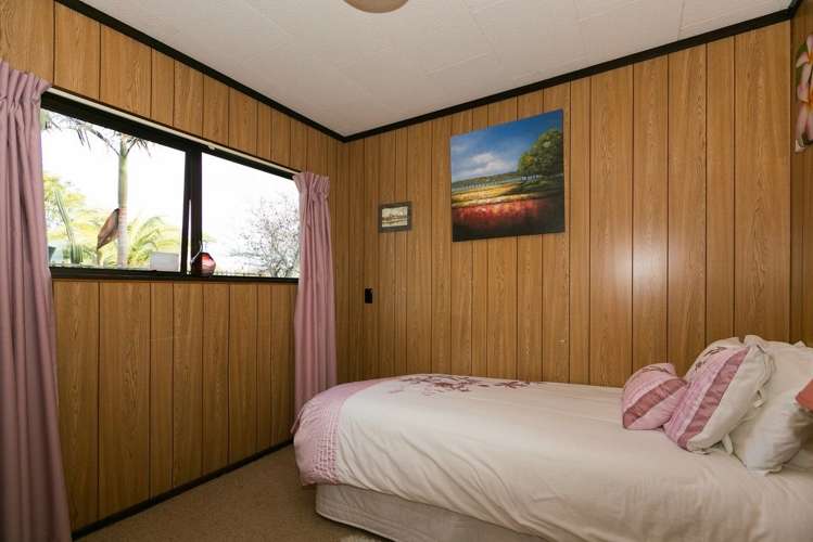 55 Karina Road Merrilands_17