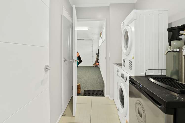 11 Katania Heights Brightwater_17