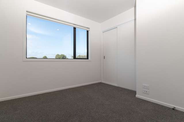 12/30-32 Bowater Place 10686_4