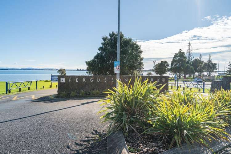 22 Woods Avenue Matua_22