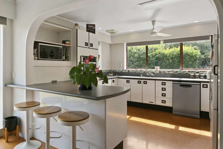 2 Hinekura Avenue Taupo_5