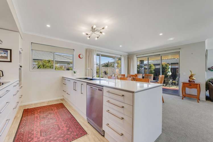 25 Malone Crescent_5
