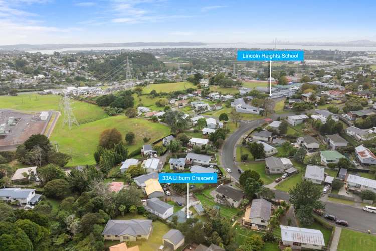 33A Lilburn Crescent Massey_18