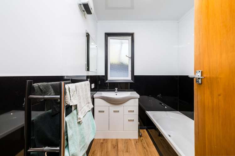 467 Waihaorunga Back Road Waimate_27