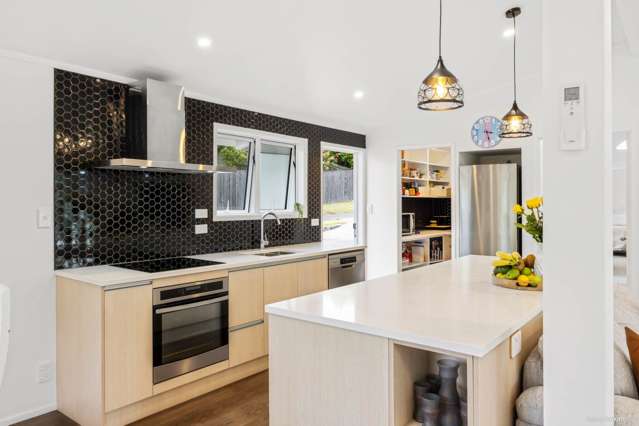 23 Hatfield Heights Hatfields Beach_3