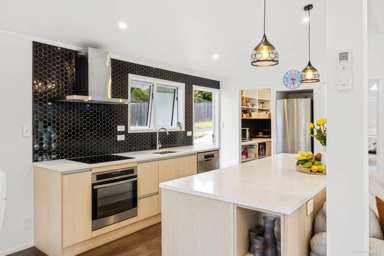 23 Hatfield Heights_3
