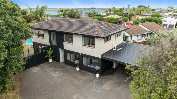 154 Carnoustie Drive Wattle Downs_24