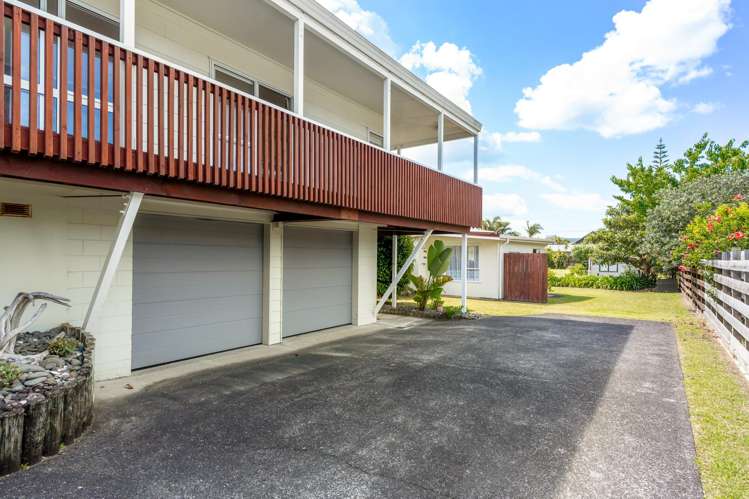 216 Patuwai Drive Whangamata_9