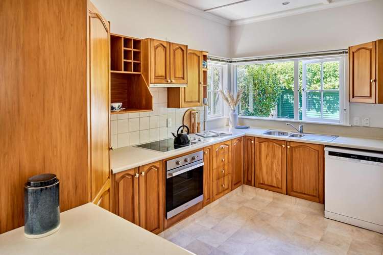 107 Oroua Street Eastbourne_8