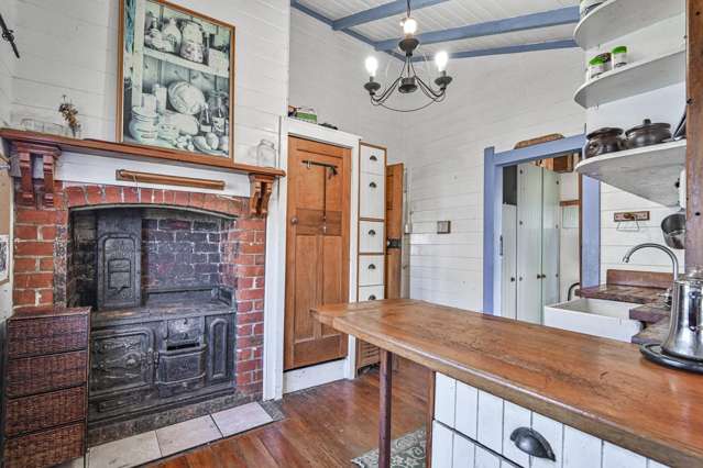 709 Queen Street West St Leonards_2