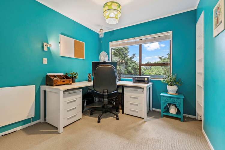 16 Hurstbourn Priors Goodwood Heights_11