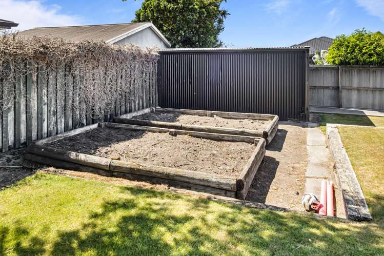 8 Woodham Drive Allenton_20