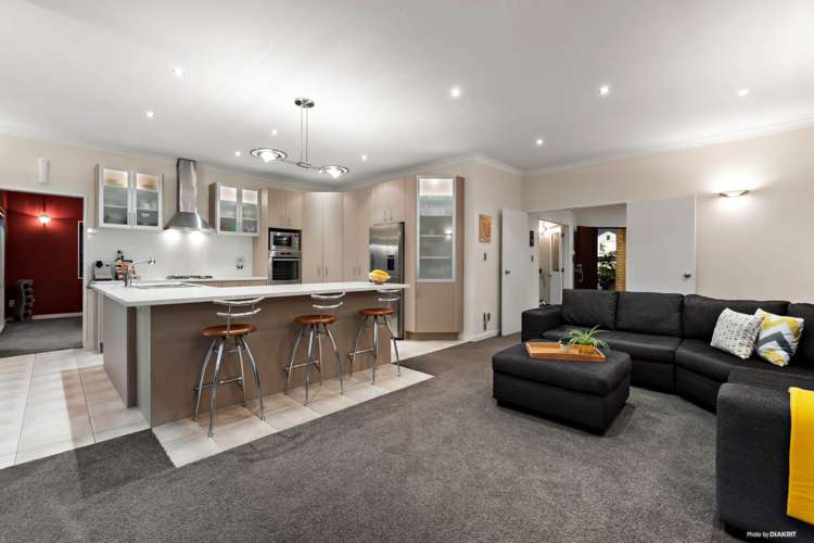 7 Dunvegan Rise East Tamaki Heights_7