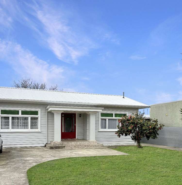 512 Eastbourne Street East 10474_0