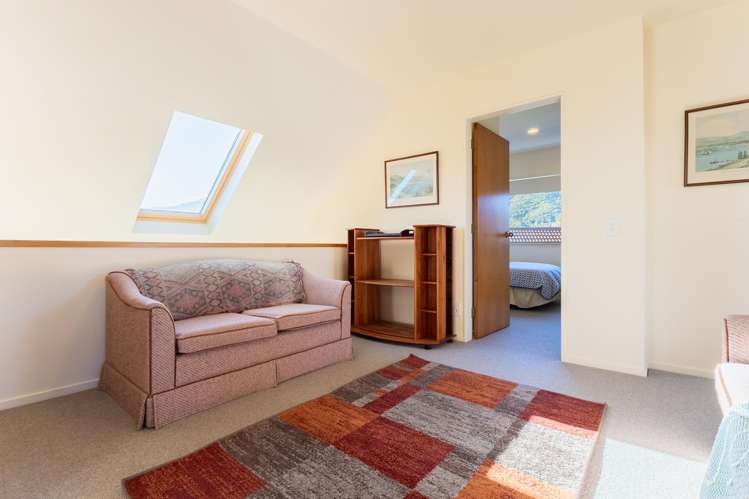 8a Rewarewa Crescent Waikanae_16