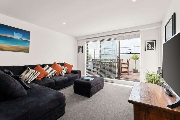 110/6 Adams Avenue Mount Maunganui_2