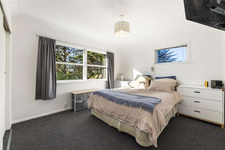 8 & 10 Gannet Lane Saint Leonards_10