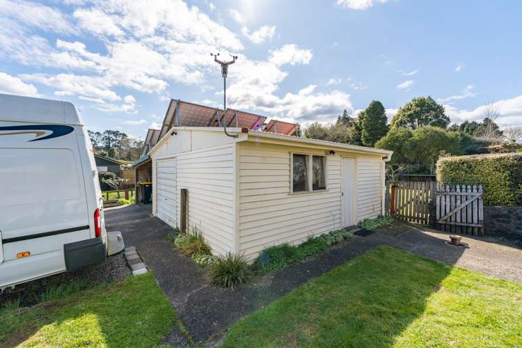 61 Victoria Street Waikino_21