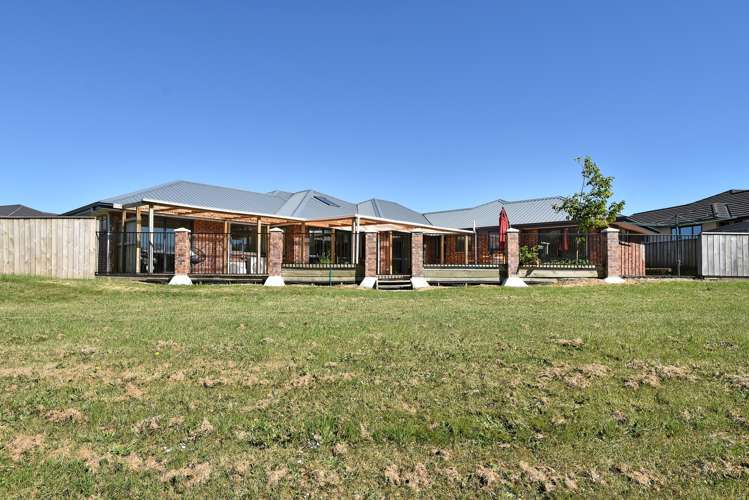 6 Ken Wadsworth Way Stoke_24