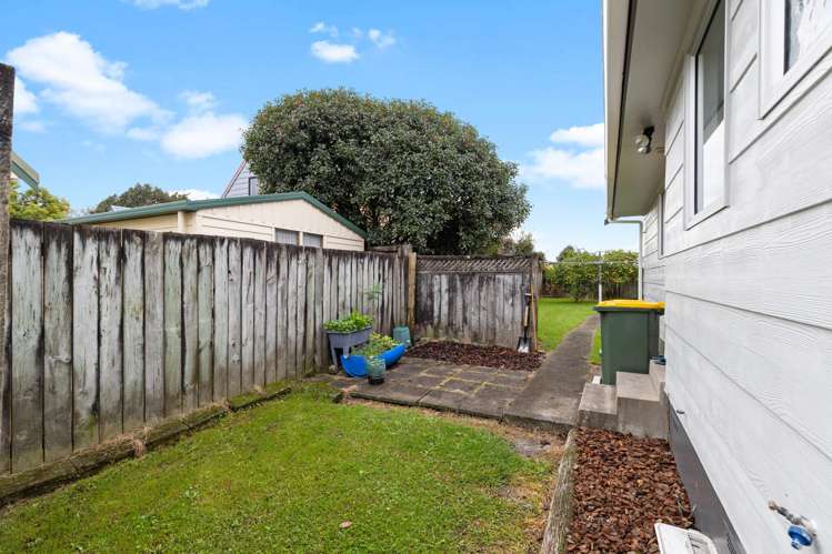 42B Elmwood Crescent Pukete_15