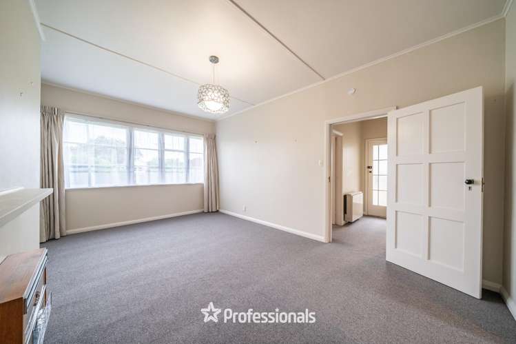 161 Whites Line East Waiwhetu_6