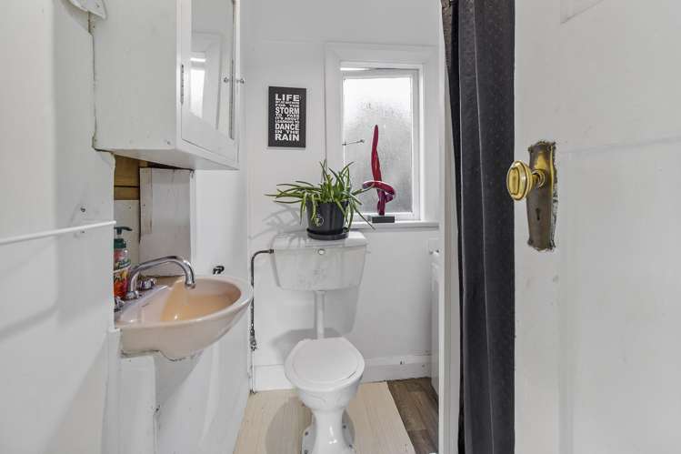 1 Harborough Street Watlington_8