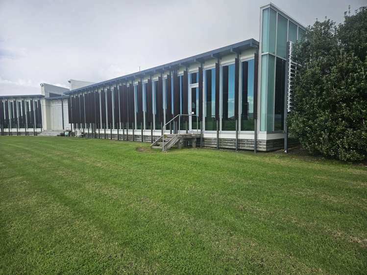 West wing/8 Marsden Bay Drive Marsden Point_8