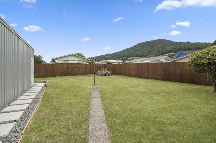 44 Joanne Crescent Pukehangi_13