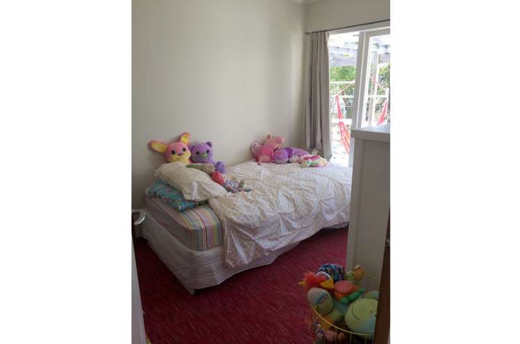 21 Rewarewa Road Te Atatu Peninsula_7