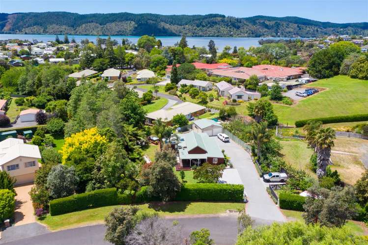 1a Governors Heights Whangamata_17