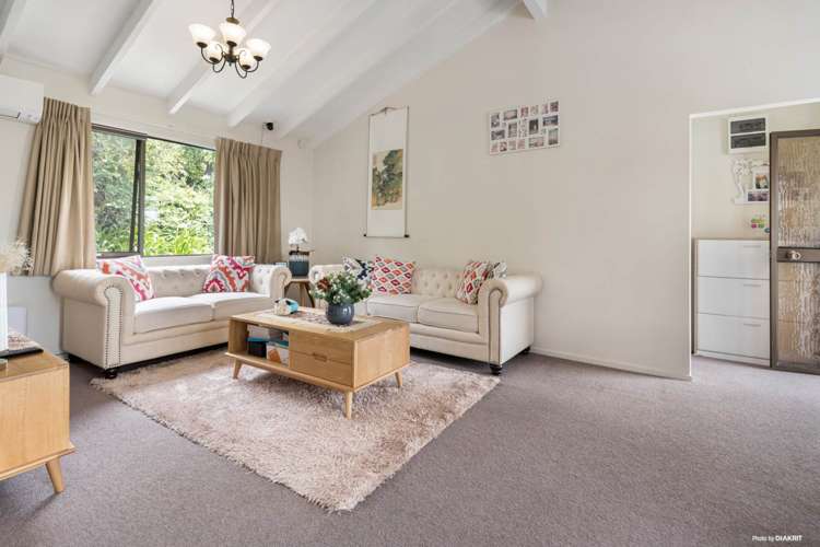 7a Tirimoana Road Te Atatu South_15