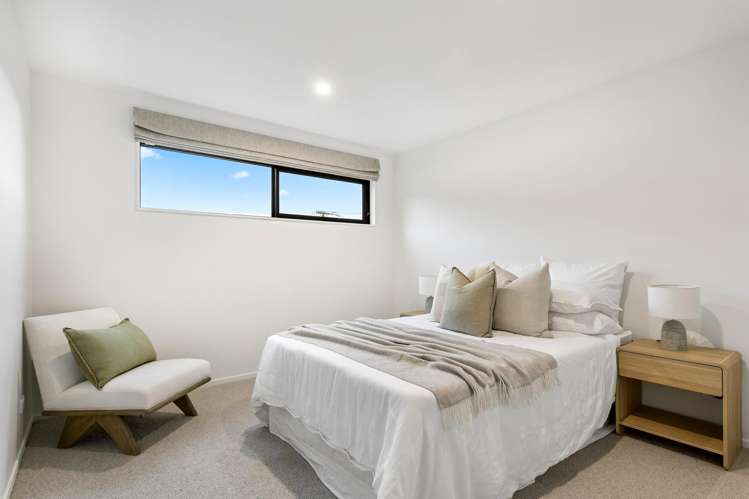36 Colenso Street Sumner_16