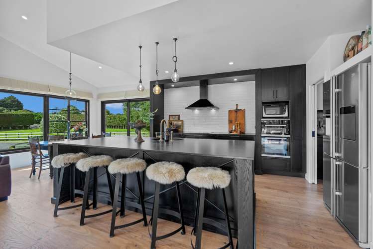 232 Church Road Te Kamo_5