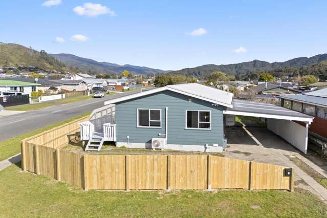 1 Weymouth Grove Wainuiomata_3