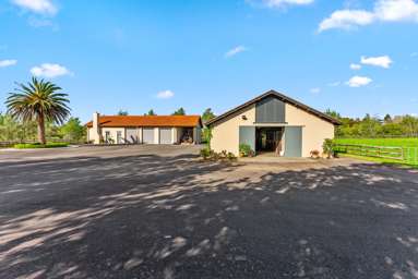 744 Waitakere Road_4