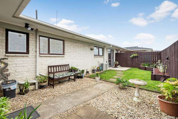 2/99 Seddon Street Pukekohe_5