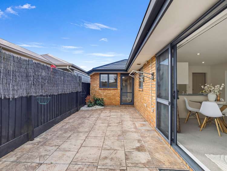 1/42 Sawyers Arms Road Papanui_16
