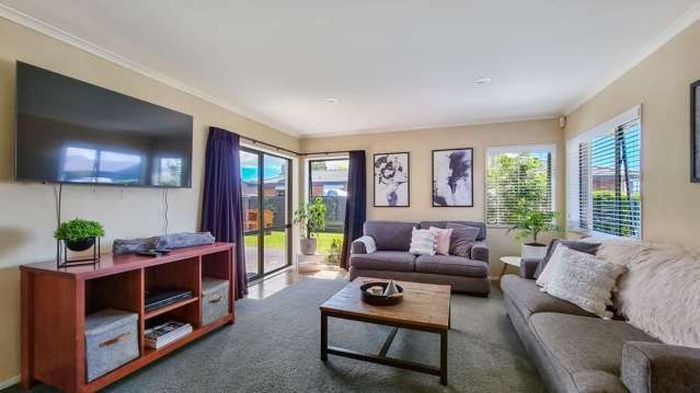 14 Duggan Drive Owhata_2