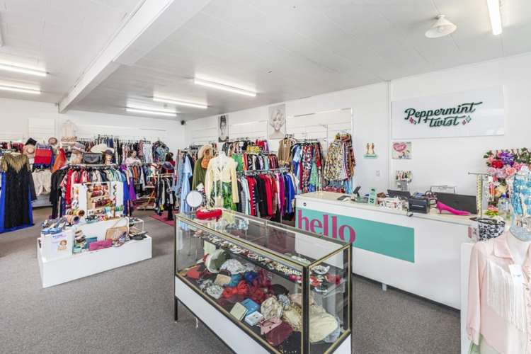 374 Ferry Road Woolston_12