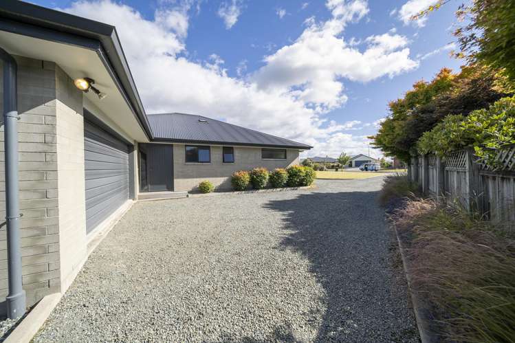 60 Lawson Burrows Crescent Te Anau_25