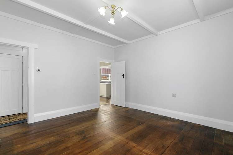 7 Montague Street Alicetown_8