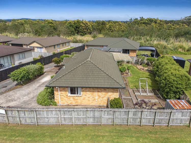 17 Aitkenhead Court Parakai_20