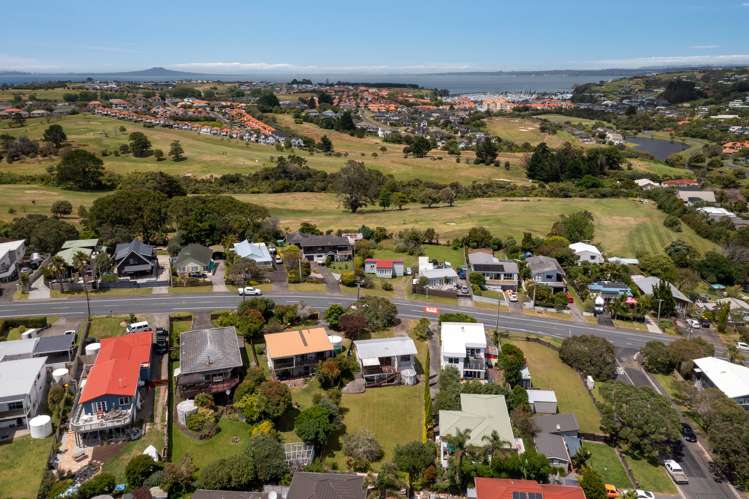 1292 Whangaparaoa Road Army Bay_20