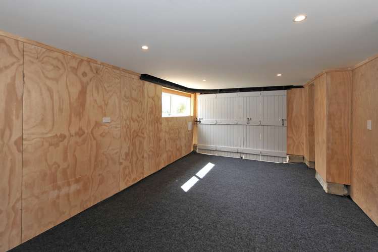 39 The Ridgeway Enner Glynn_17