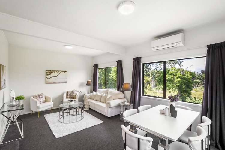 2/5 Francis Street Takapuna_4