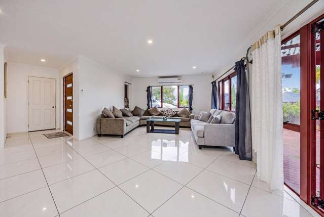 73 Rathmar Drive Manurewa_1